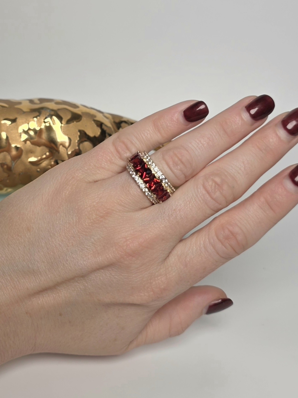 18 K Red Crystal and Pavé Ring ✨️